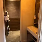 Chateau De La Bribourdiere Hotell Putot-en-Auge