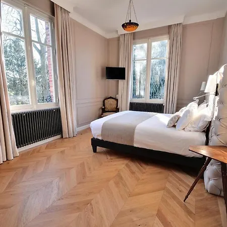 Château De La Bribourdière Hotel