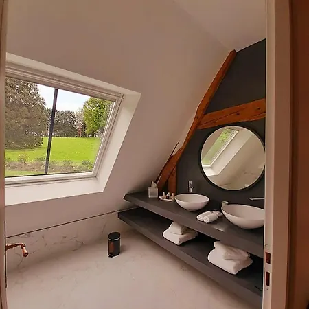 Château De La Bribourdière 4*