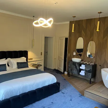 Château De La Bribourdière Hotel