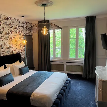 Chateau De La Bribourdiere 4* Putot-en-Auge