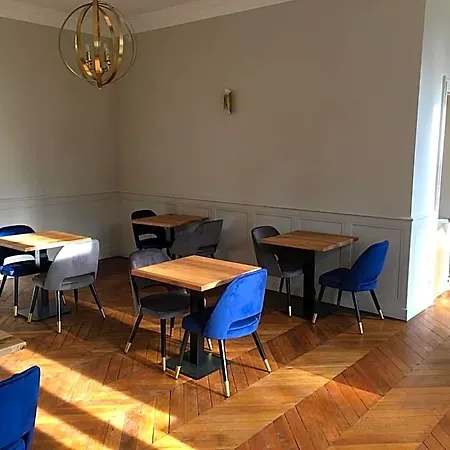 Chateau De La Bribourdiere 4* Putot-en-Auge