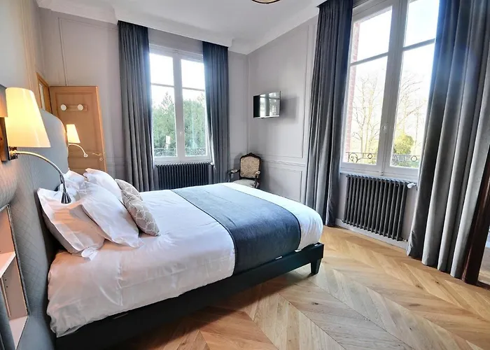 Hotel Chateau De La Bribourdiere Putot-en-Auge