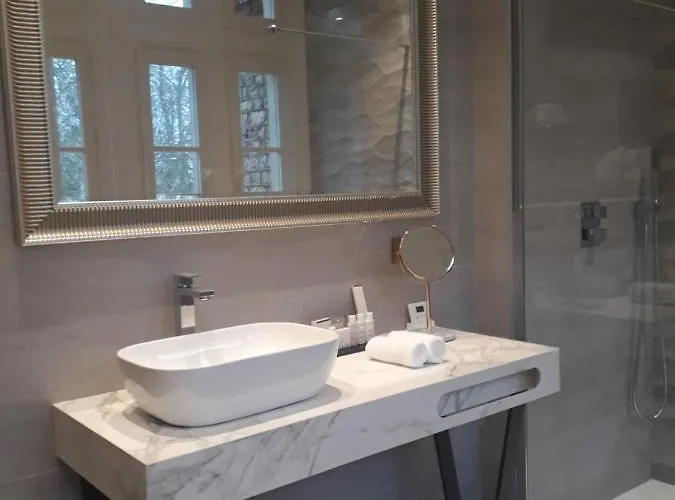 Hotel Château De La Bribourdière Putot-en-Auge