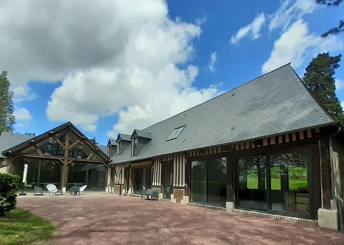 Château De La Bribourdière 4* Putot-en-Auge