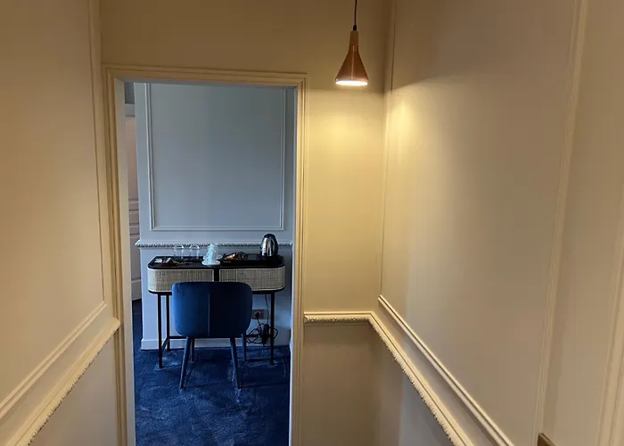 Hotel Château De La Bribourdière