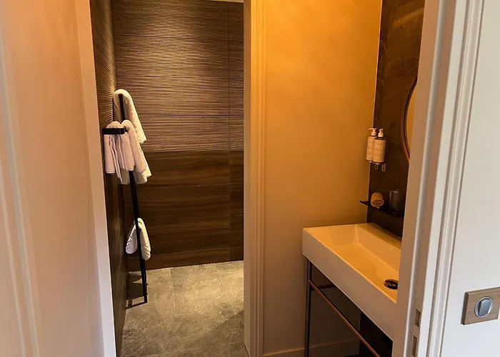 Château De La Bribourdière Hotel Putot-en-Auge