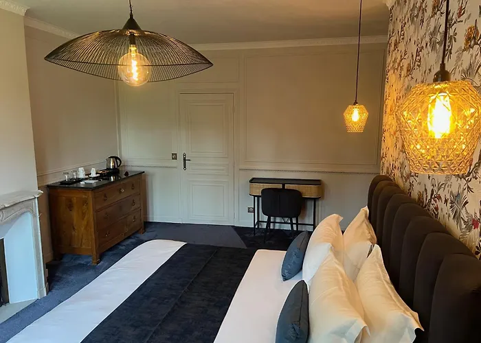 Château De La Bribourdière